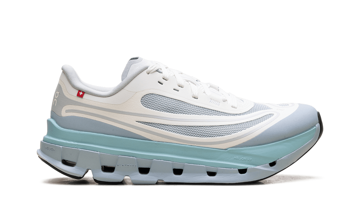 ON RUNNING WOMENS Cloudflow 5 AD Womens "Hail White" 3WF30443532 3WF30443532 from Stadium Goods