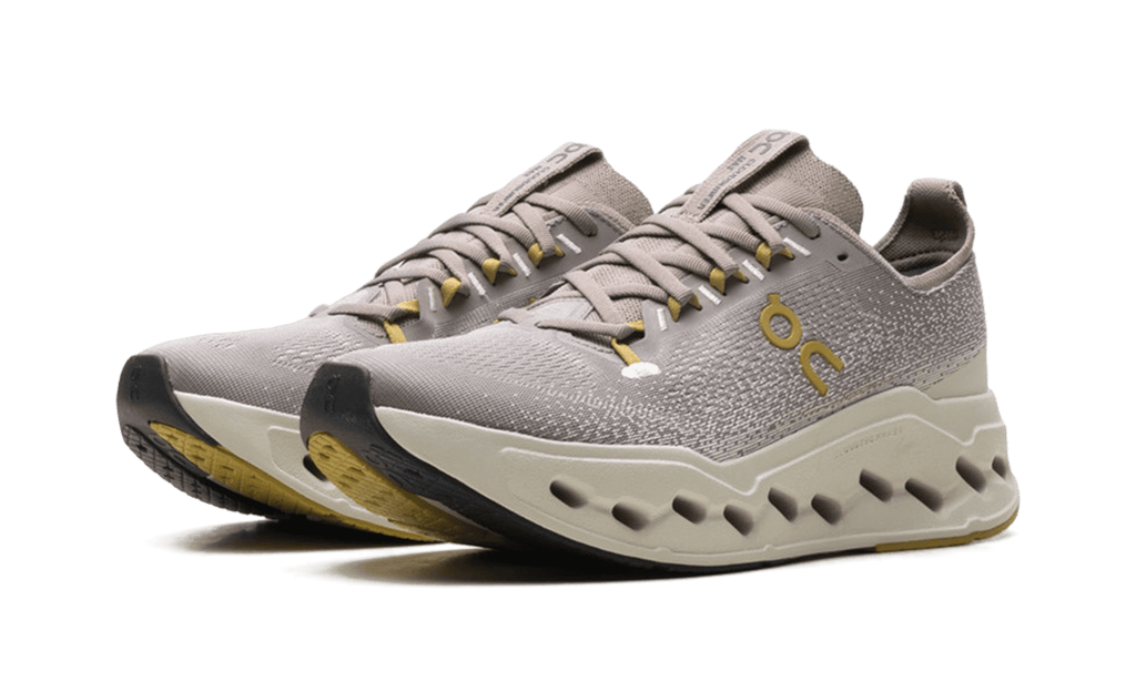 On MENS Cloudsurfer Max "Cinder/Pelican" 3MF30434052 3MF30434052 from Stadium Goods