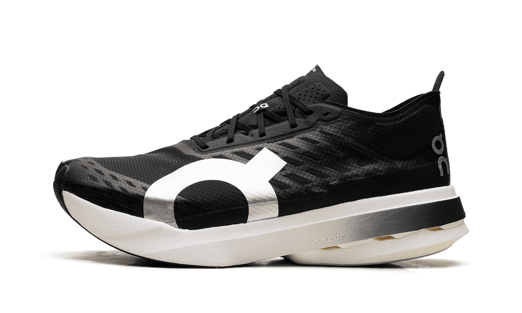 ON RUNNING MENS Cloudboom Strike "Black White" 3ME30480299 3ME30480299 from Stadium Goods