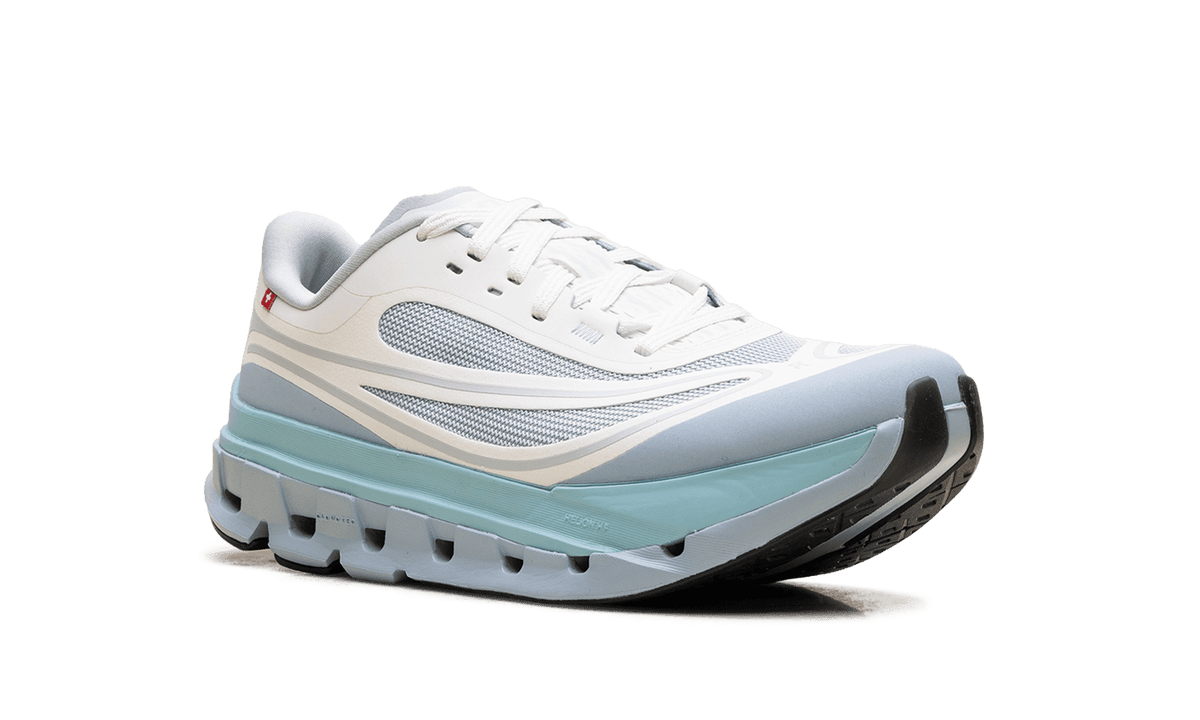 ON RUNNING WOMENS Cloudflow 5 AD Womens "Hail White" 3WF30443532 3WF30443532 from Stadium Goods