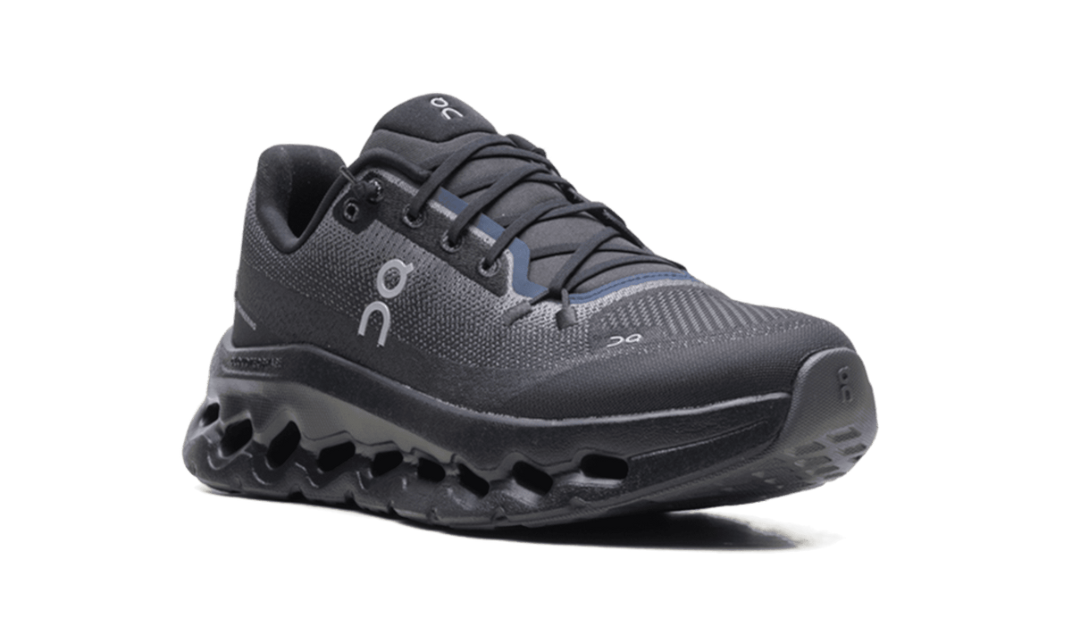 ON RUNNING MENS Cloudtilt "Black" 3MG10981043 3MG10981043 from Stadium Goods